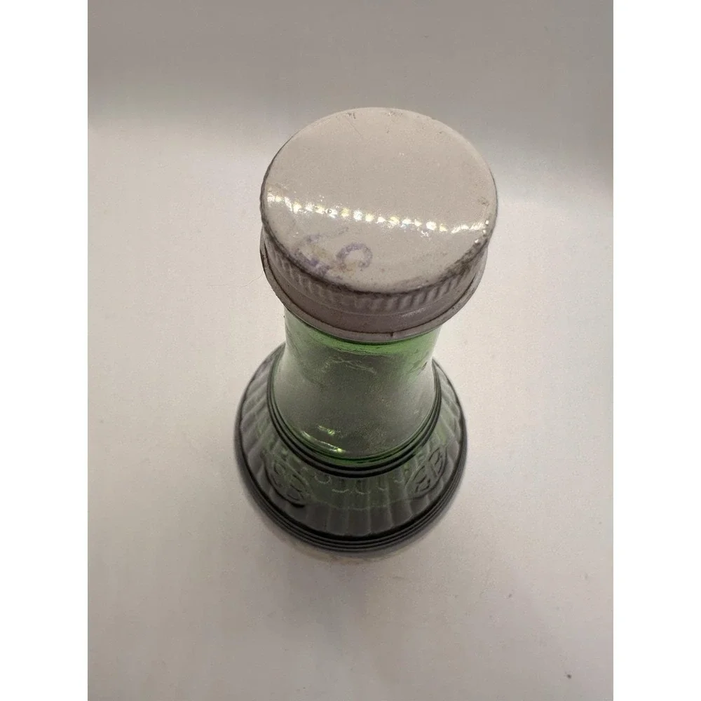 Vintage Regina Wine Vinegar w Garlic Green Glass‎ Bottle Queen of Flavor
